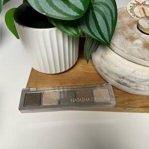 Natasha Denona Eyeshadow Palette - Hot Topic